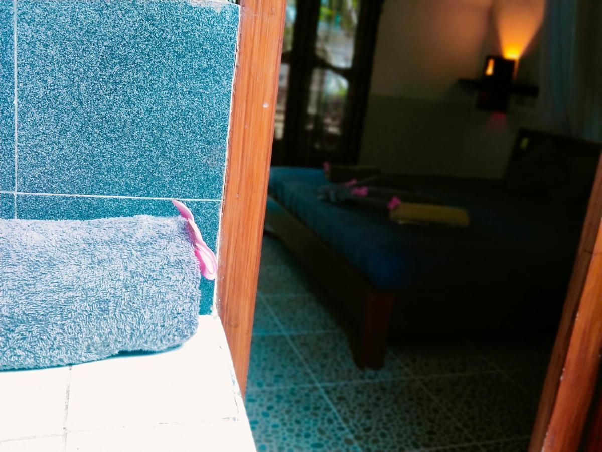 Maxal Bungalow Hotel Gili Air Eksteriør billede